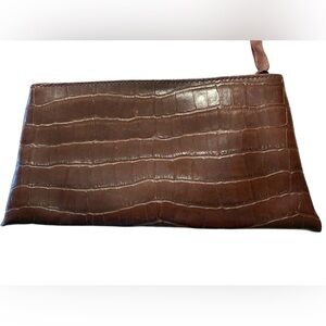Elegant Victoria’s Secret Brown Faux Crocodile-Embossed Women’s Makeup Clutch